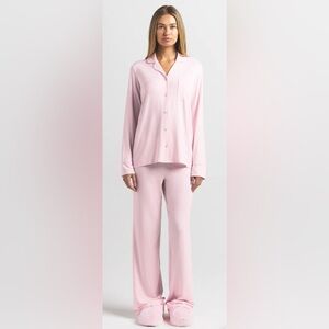 SKIMS Bloom Pink Long Sleeve Pajama Set Button-Up Top & Pants Size Medium